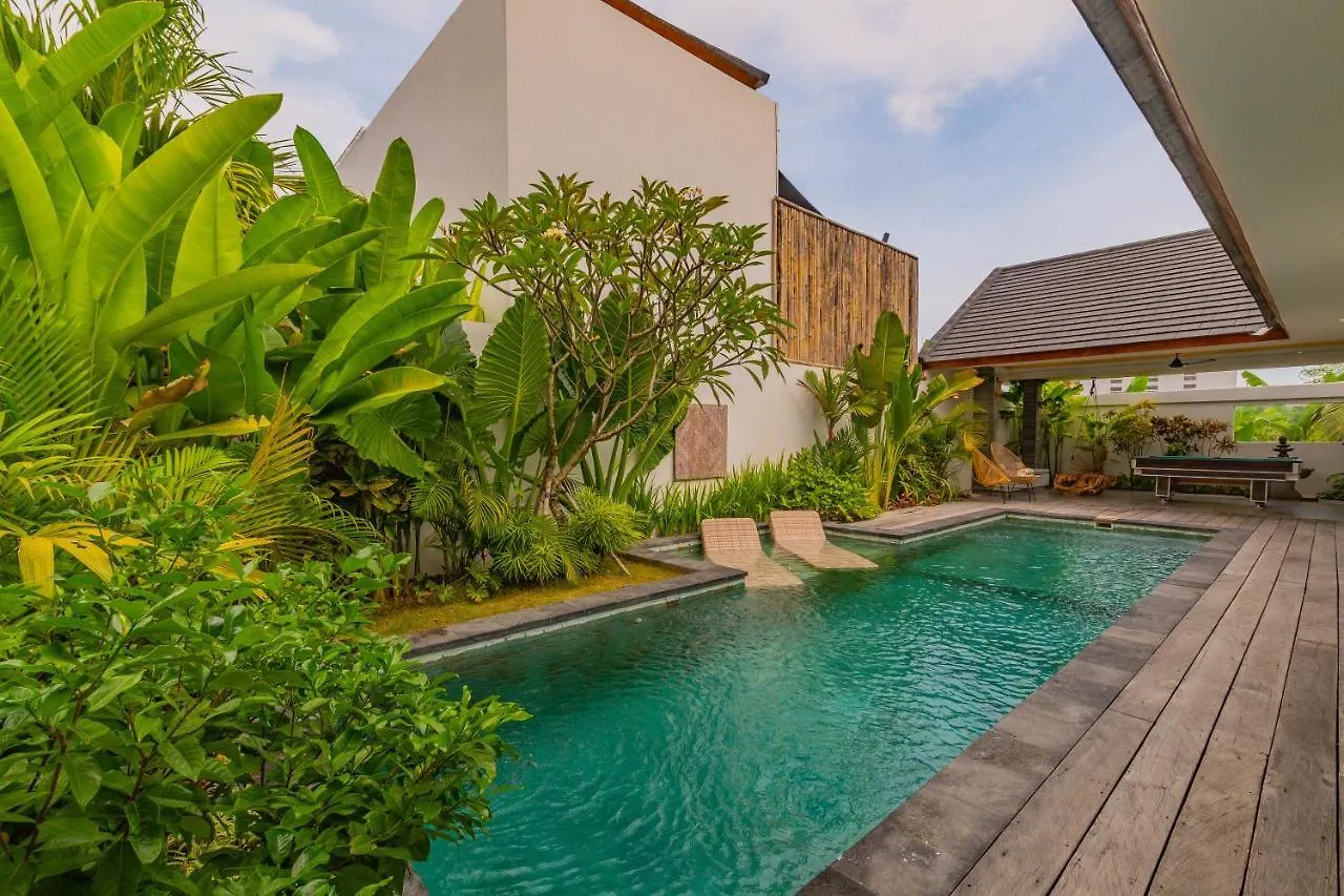 Hedonia Luxury Villas 세미냑