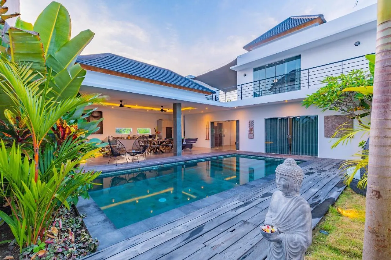 Hedonia Luxury Villas 세미냑
